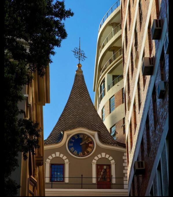 Piazza On Church Square Apartment Cape Town